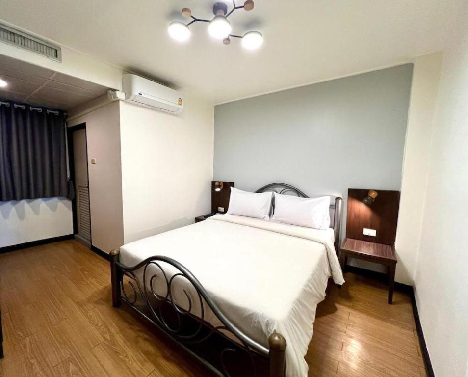 Intown Residence Bangkok Exterior photo